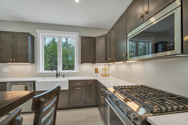 7 Lyndsay Lane, Tuftonboro, NH 03816