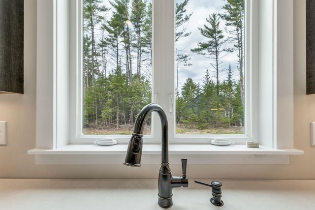 7 Lyndsay Lane, Tuftonboro, NH 03816
