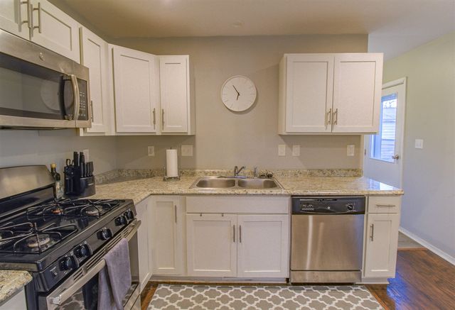 5723 Roanoke Street, Portage, MI 49024