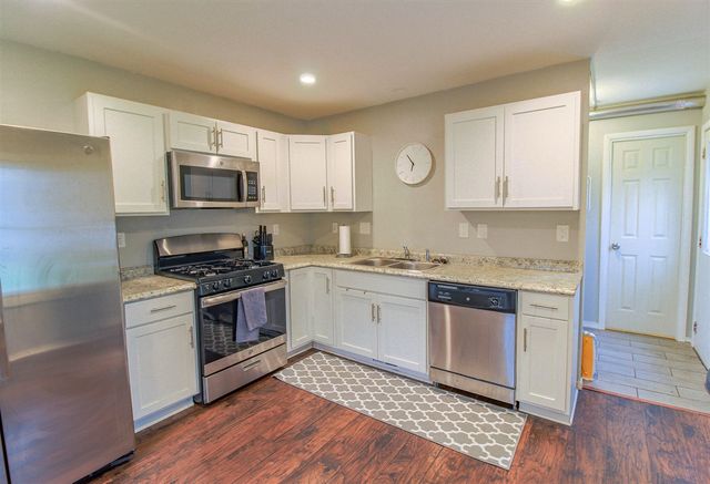 5723 Roanoke Street, Portage, MI 49024