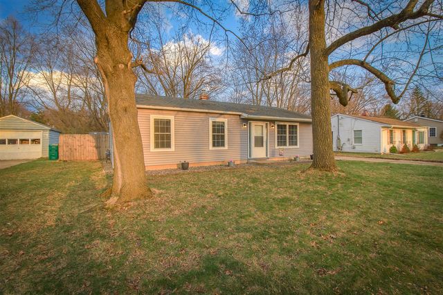 5723 Roanoke Street, Portage, MI 49024