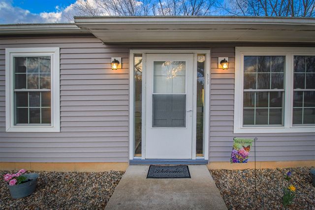 5723 Roanoke Street, Portage, MI 49024