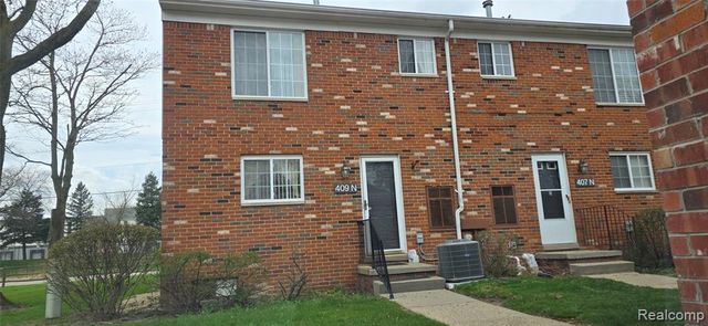 409 Fox Hills Drive, Bloomfield Hills, MI 48304