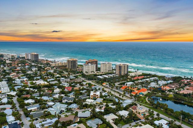 390 Jupiter Lane, Juno Beach, FL 33408