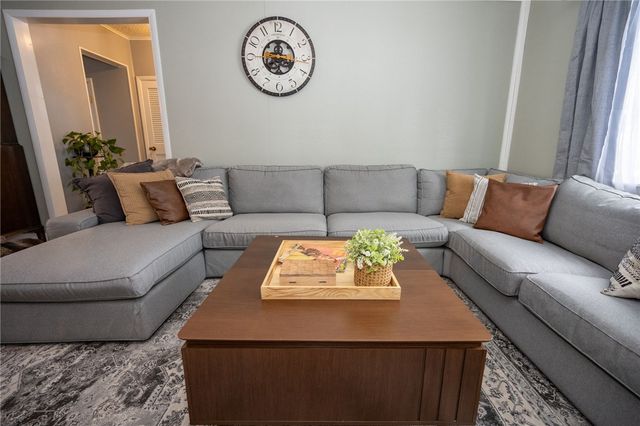 314 Locust Street, Lockport City, NY 14094