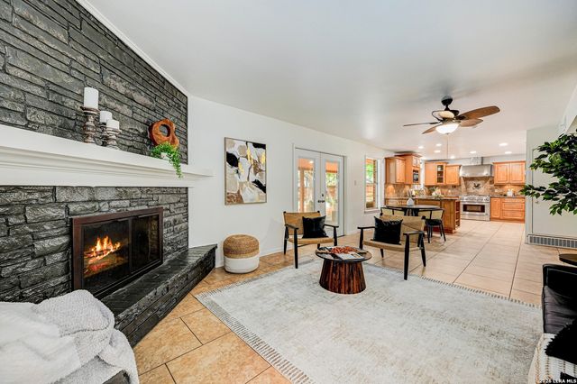 155 William Classen, San Antonio, TX 78232