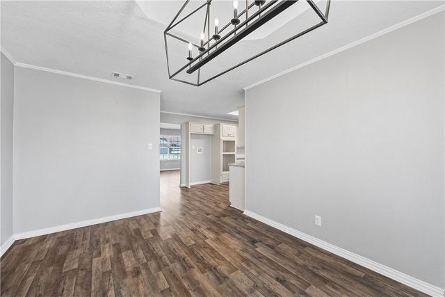 216 Timber View Drive, Waco, TX 76705