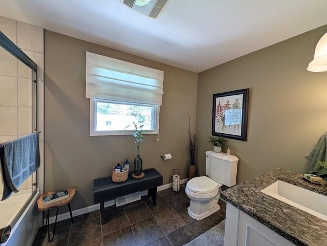 2925 Chrysler Drive, Bay City, MI 48706