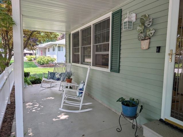 2925 Chrysler Drive, Bay City, MI 48706