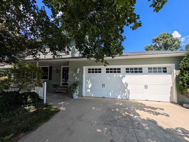 2925 Chrysler Drive, Bay City, MI 48706