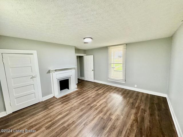 3743 Lincoln Park Rd, Springfield, KY 40069