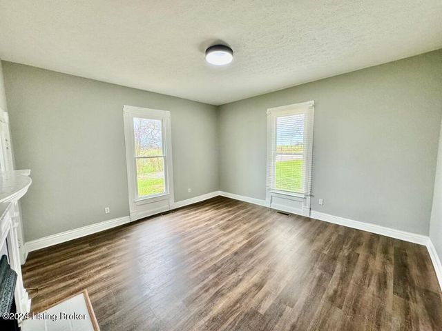 3743 Lincoln Park Rd, Springfield, KY 40069