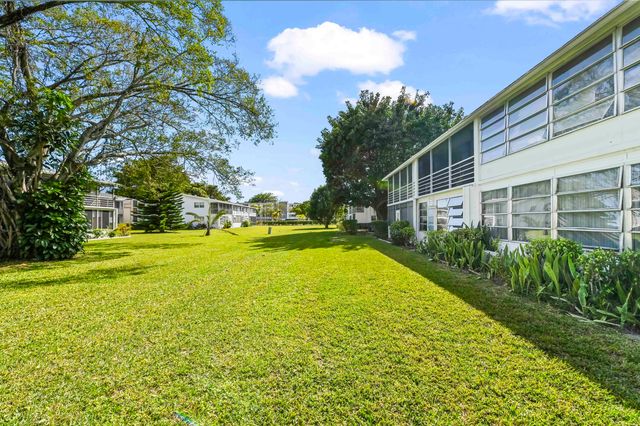411 DURHAM N, Deerfield Beach, FL 33442