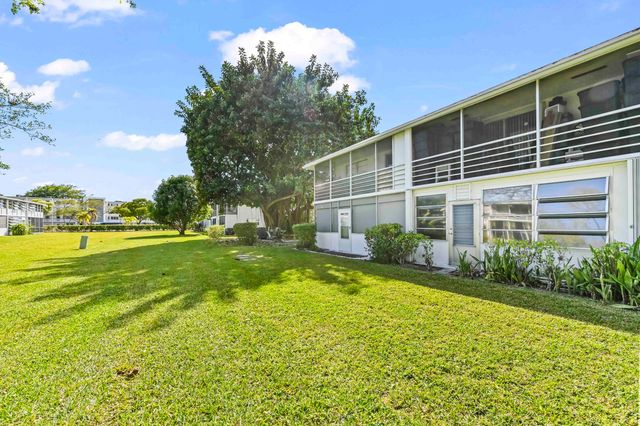 411 DURHAM N, Deerfield Beach, FL 33442