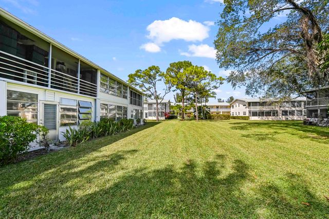 411 DURHAM N, Deerfield Beach, FL 33442