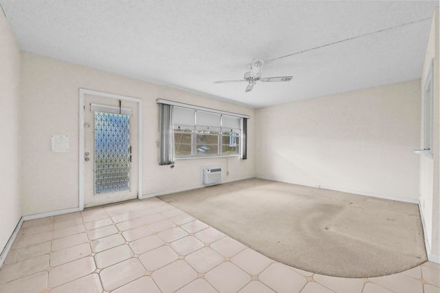 411 DURHAM N, Deerfield Beach, FL 33442