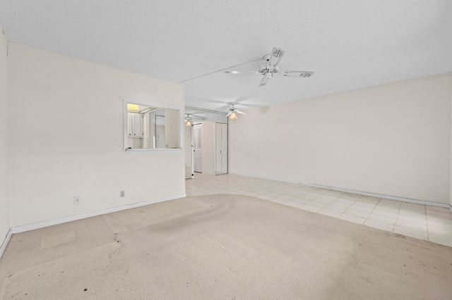411 DURHAM N, Deerfield Beach, FL 33442