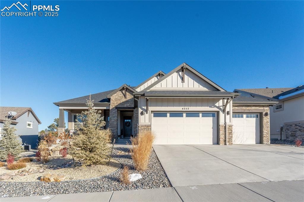 4252 Horse Gulch Loop, Colorado Springs, CO 80924