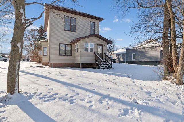 321 5th Ave E, Ashland, WI 54806