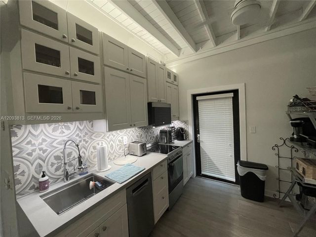 1301 Milan Avenue 5, Coral Gables, FL 33134