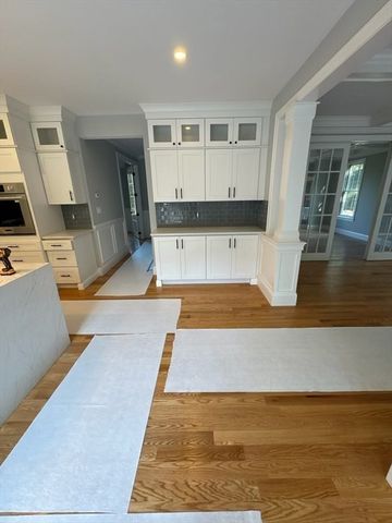 35 Shuttleworth, Dedham, MA 02026