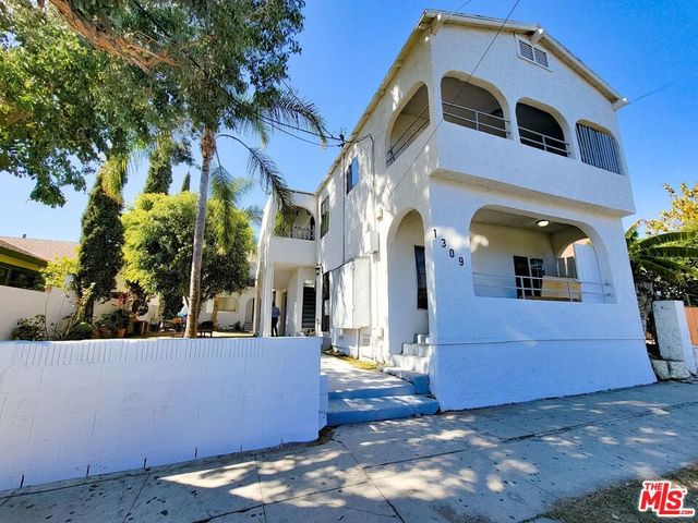 1309 S Mesa Street, San Pedro, CA 90731