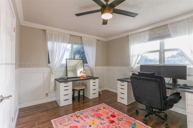 1707 NE 52nd St, Fort Lauderdale, FL 33334