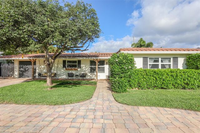 1707 NE 52nd St, Fort Lauderdale, FL 33334