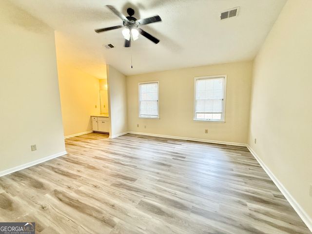 5370 Ridge Forest Drive, Stone Mountain, GA 30083