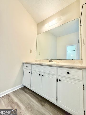 5370 Ridge Forest Drive, Stone Mountain, GA 30083