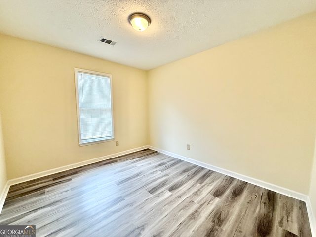 5370 Ridge Forest Drive, Stone Mountain, GA 30083