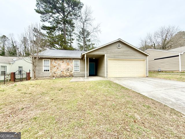 5370 Ridge Forest Drive, Stone Mountain, GA 30083
