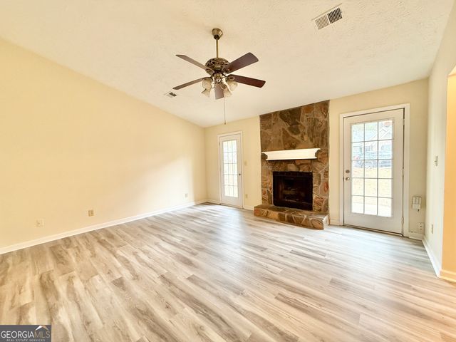 5370 Ridge Forest Drive, Stone Mountain, GA 30083