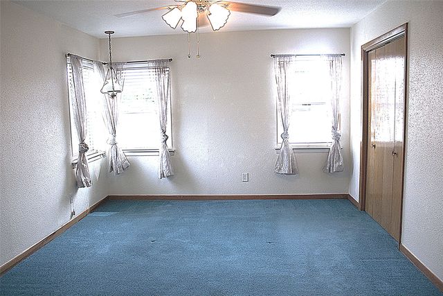 1100 N Lamb Street, Bowie, TX 76230