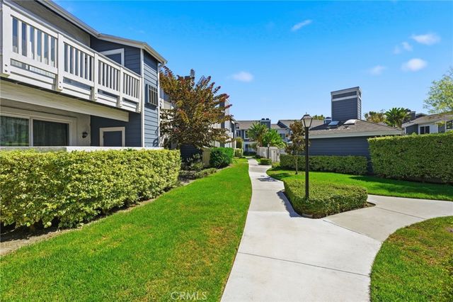 12068 Sylvan River 61, Fountain Valley, CA 92708