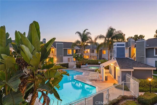 12068 Sylvan River 61, Fountain Valley, CA 92708