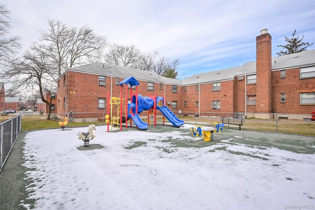 21-38 202 Street 2, Bayside, NY 11360