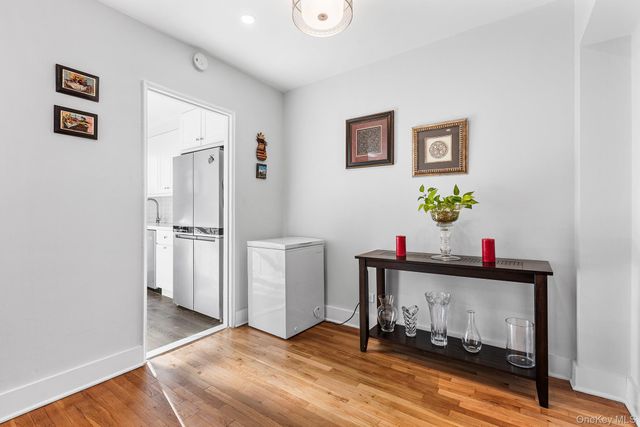 525 W 235th Street 7E, Bronx, NY 10463