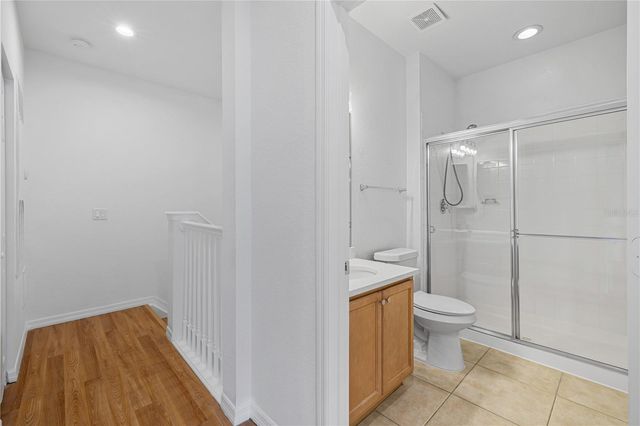 2532 GRAND CENTRAL PARKWAY 6, Orlando, FL 32839