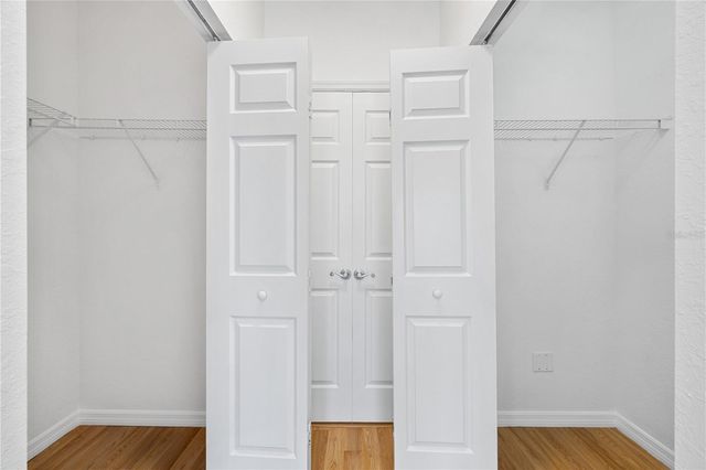 2532 GRAND CENTRAL PARKWAY 6, Orlando, FL 32839