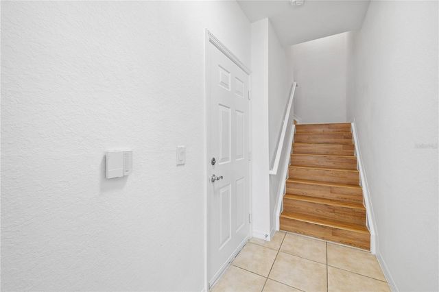 2532 GRAND CENTRAL PARKWAY 6, Orlando, FL 32839