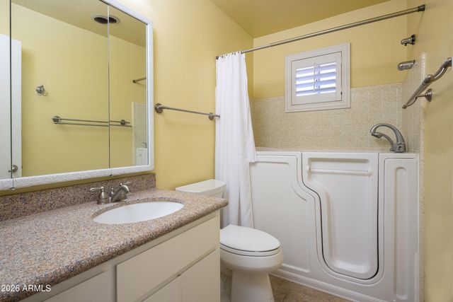 4613 E Escondido Avenue, Mesa, AZ 85206