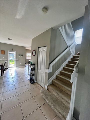 215 NE 32nd Terrace, Homestead, FL 33033