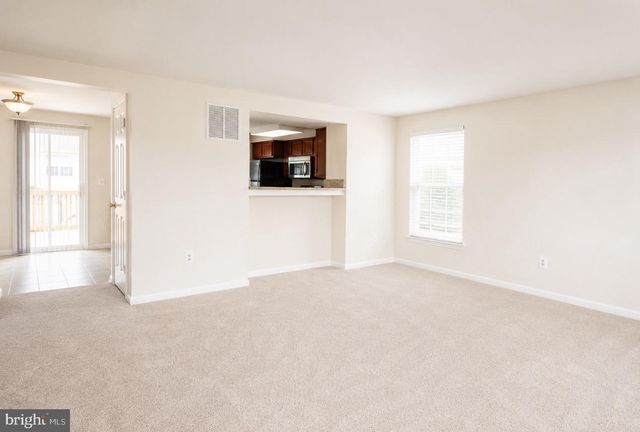 3351 CANTON CT, Dumfries, VA 22026