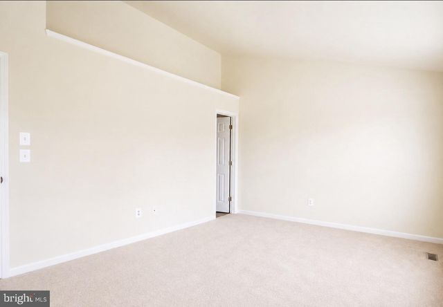 3351 CANTON CT, Dumfries, VA 22026