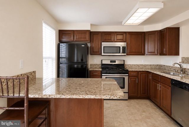 3351 CANTON CT, Dumfries, VA 22026