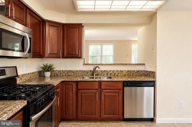 3351 CANTON CT, Dumfries, VA 22026