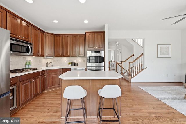 18526 BEAR CREEK TER, Leesburg, VA 20176
