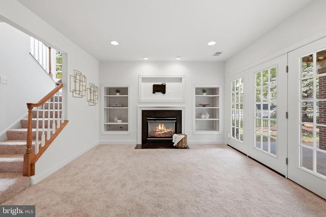 18526 BEAR CREEK TER, Leesburg, VA 20176