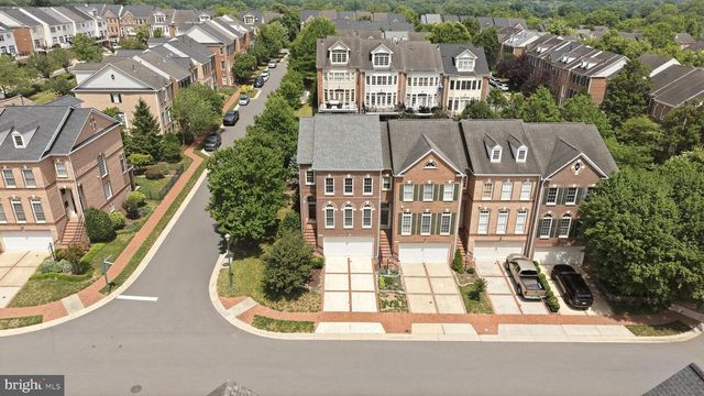 18526 BEAR CREEK TER, Leesburg, VA 20176